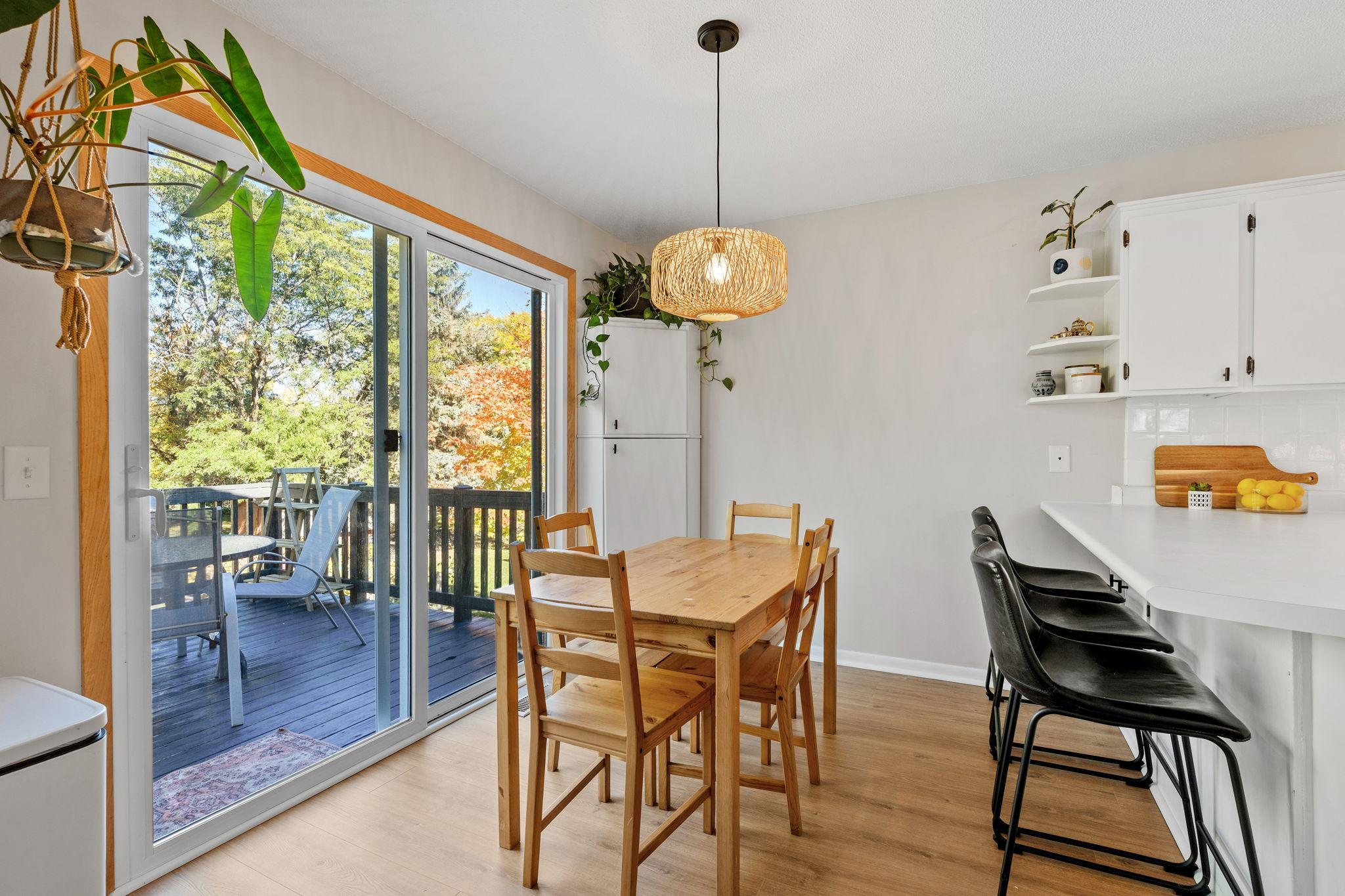Versatile dining spaces for both everyday living and hosting friends & family.