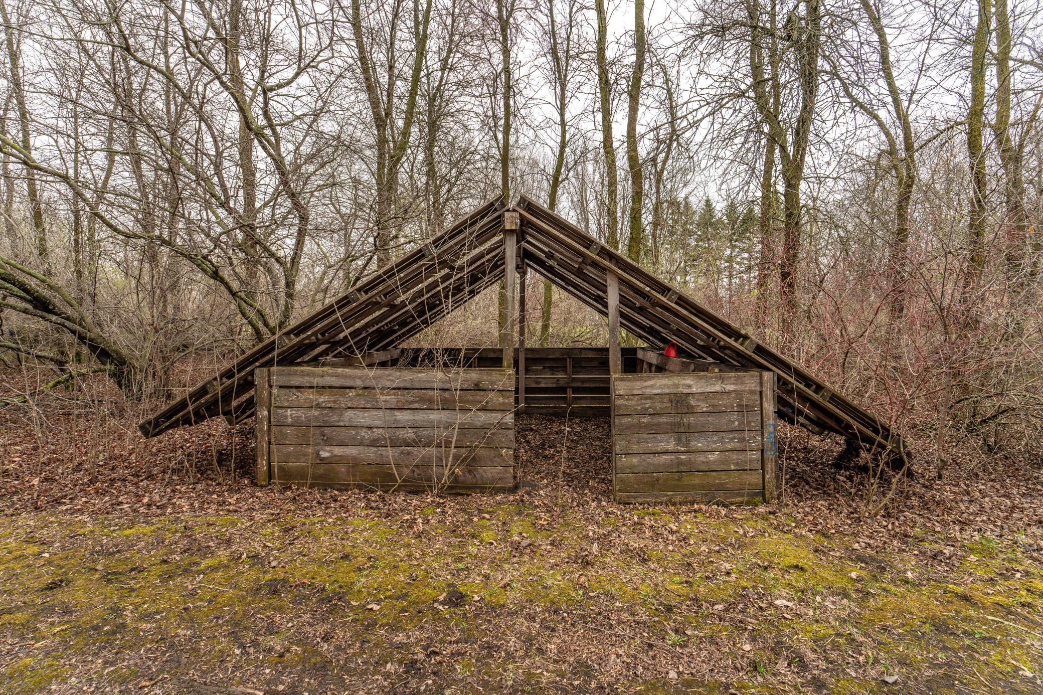 Hut