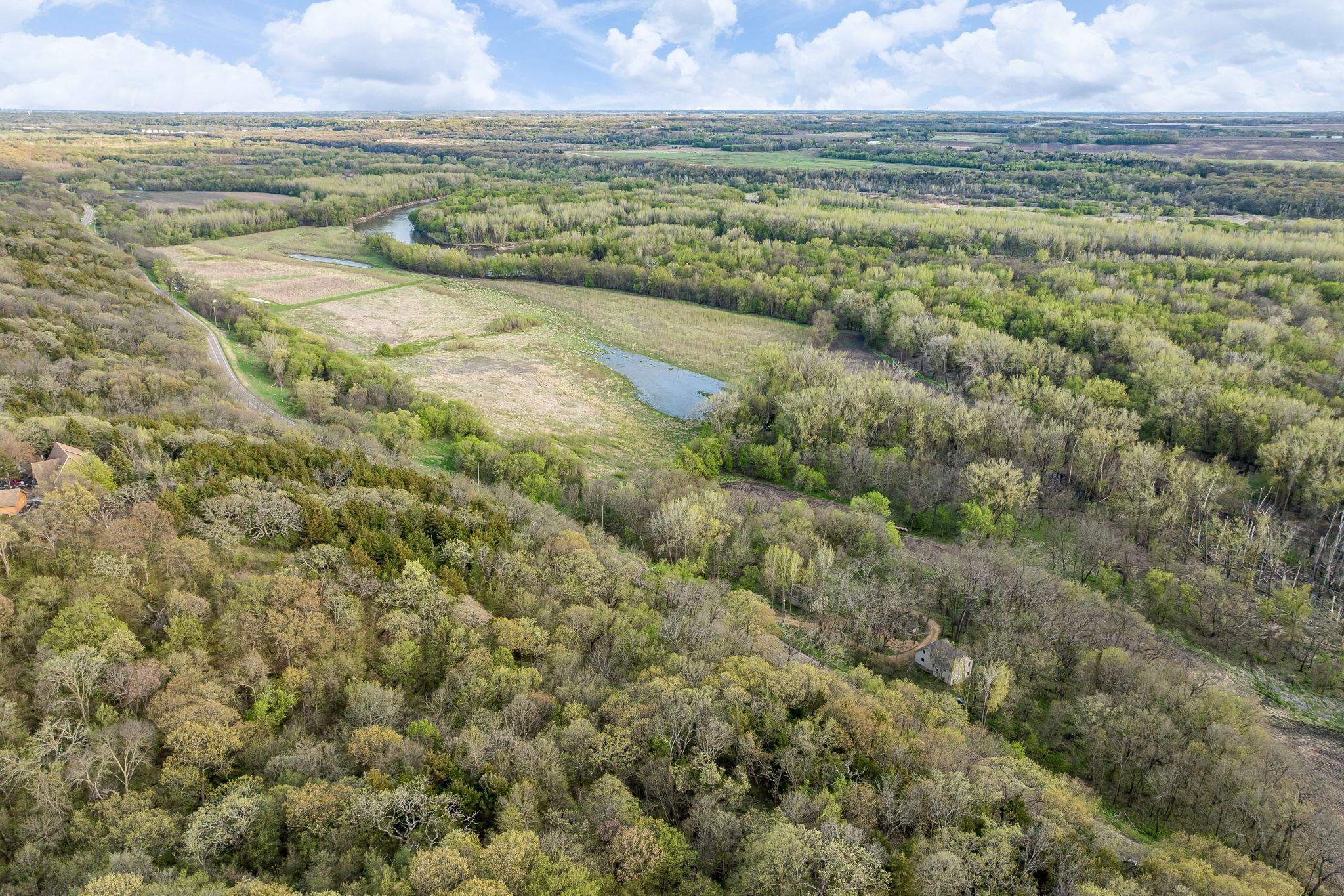 42635 Judson Bottom Rd North Mankato MN-6.jpg