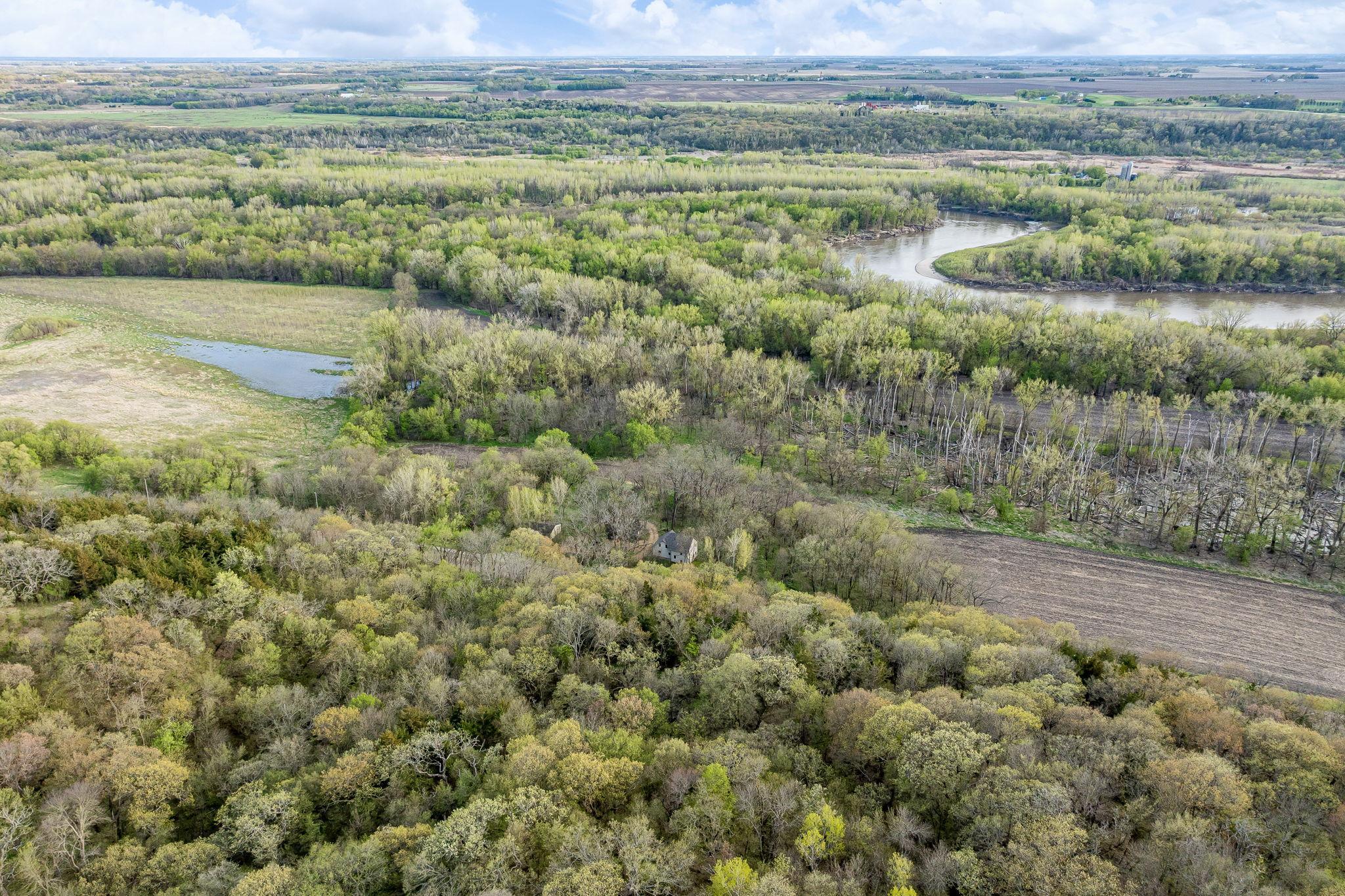 42635 Judson Bottom Rd North Mankato MN-5.jpg