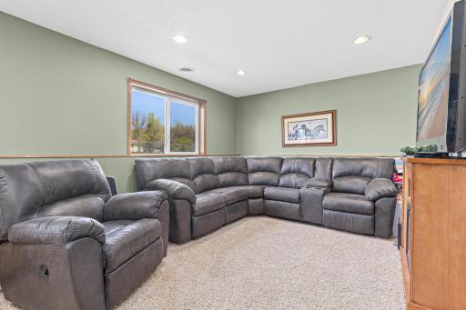 12982 Jenkins Drive SE, Becker, MN 55308