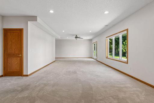 1758 Sterling Road, Waconia, MN 55387