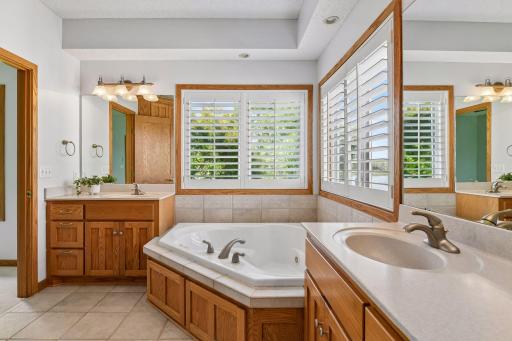 1758 Sterling Road, Waconia, MN 55387
