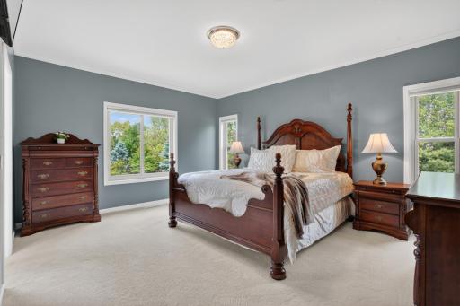 13420 Skyline Circle, Shakopee, MN 55379