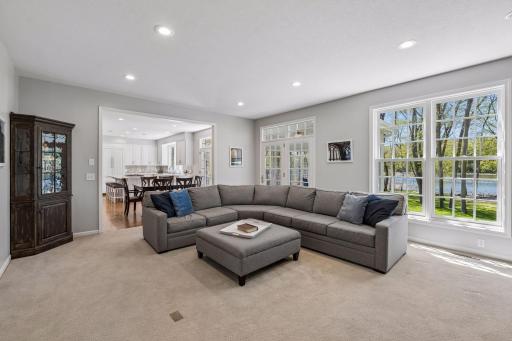 20150 Sweetwater Curve, Excelsior, MN 55331