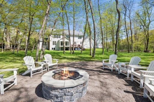 20150 Sweetwater Curve, Excelsior, MN 55331
