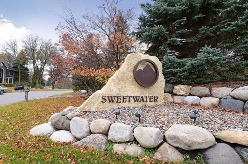 20150 Sweetwater Curve, Excelsior, MN 55331