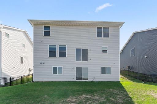 771 Spancil Hill Ridge Drive, Saint Paul, MN 55129