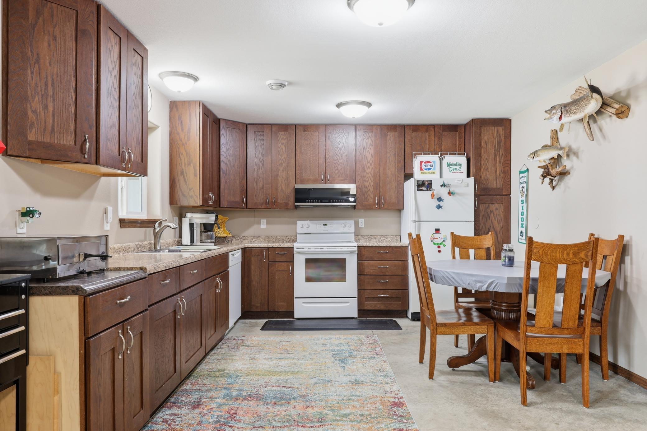 2nd Kitchen - lower level