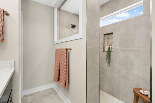2164 Eustis, Saint Paul, MN 55113
