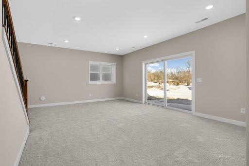 2164 Eustis, Saint Paul, MN 55113