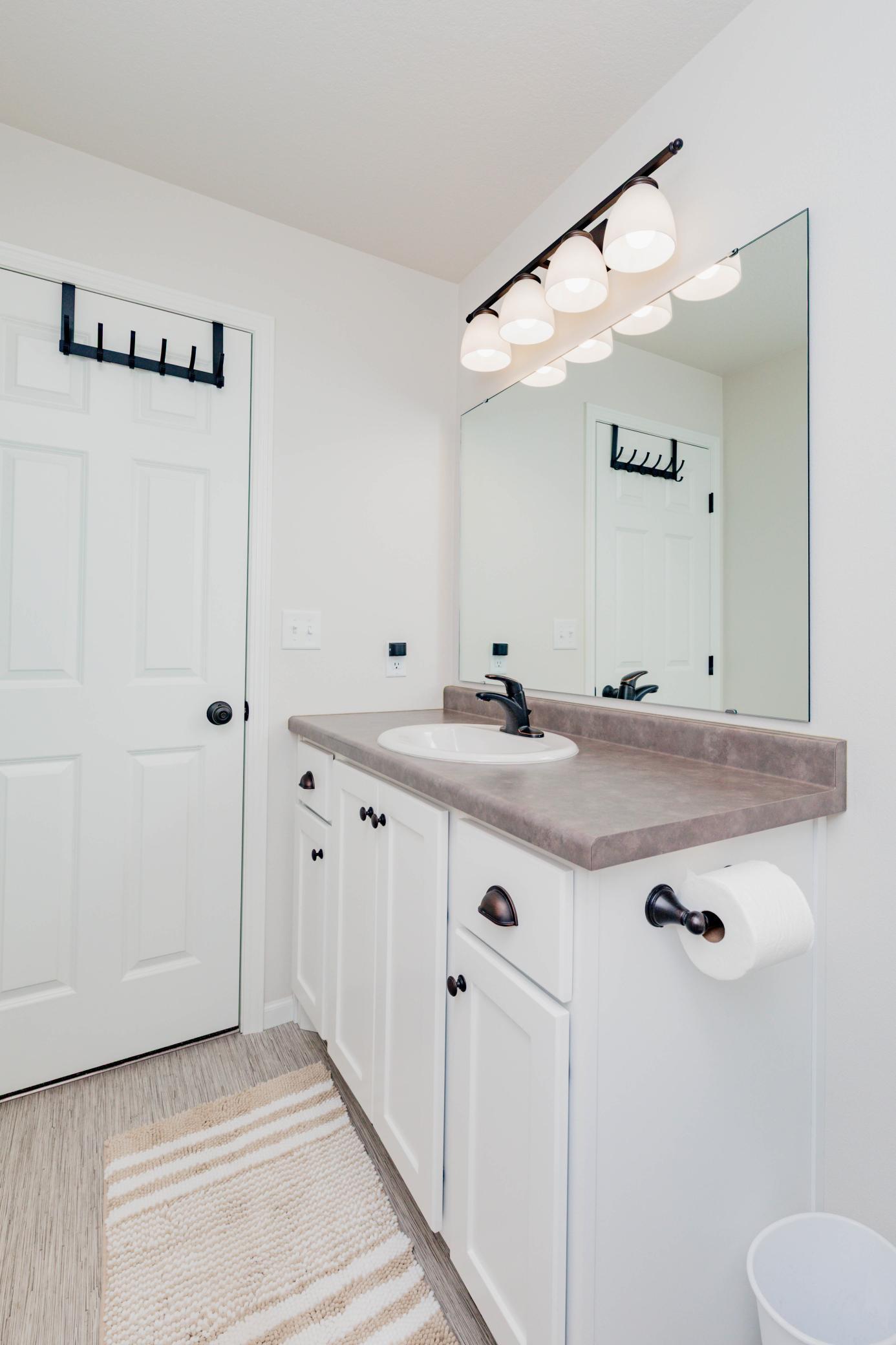 156768(24of32).jpg