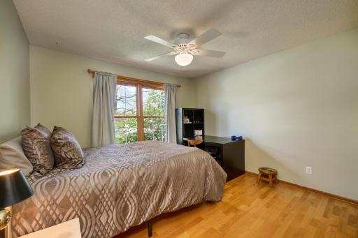 9950 Lee Drive, Eden Prairie, MN 55347