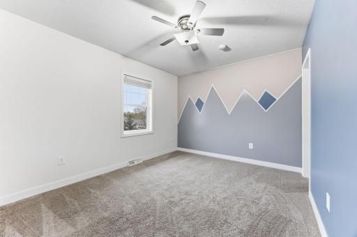 618 Hunter Circle, Winsted, MN 55395