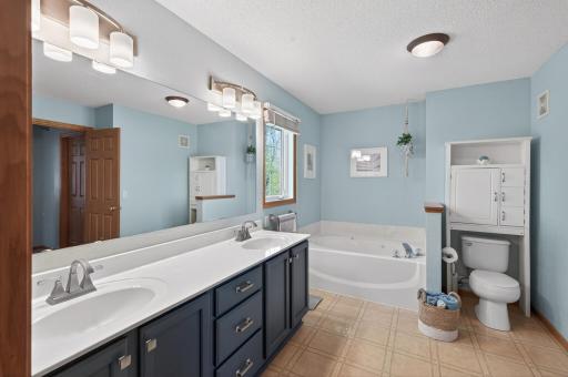 1701 Elm Street, Saint Paul, MN 55110