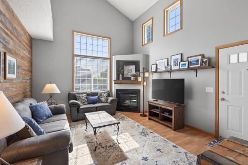 1701 Elm Street, Saint Paul, MN 55110