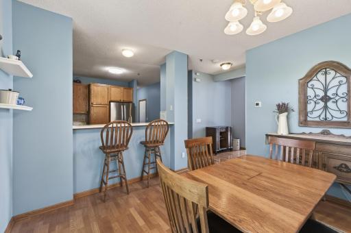 1701 Elm Street, Saint Paul, MN 55110