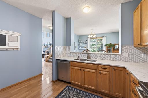 1701 Elm Street, Saint Paul, MN 55110
