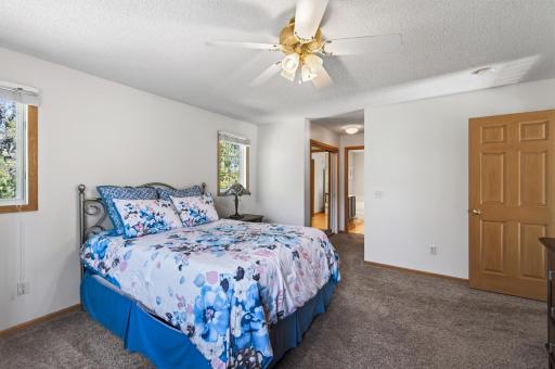 1701 Elm Street, Saint Paul, MN 55110