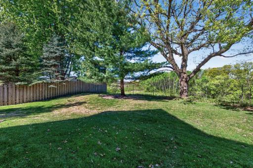 1701 Elm Street, Saint Paul, MN 55110
