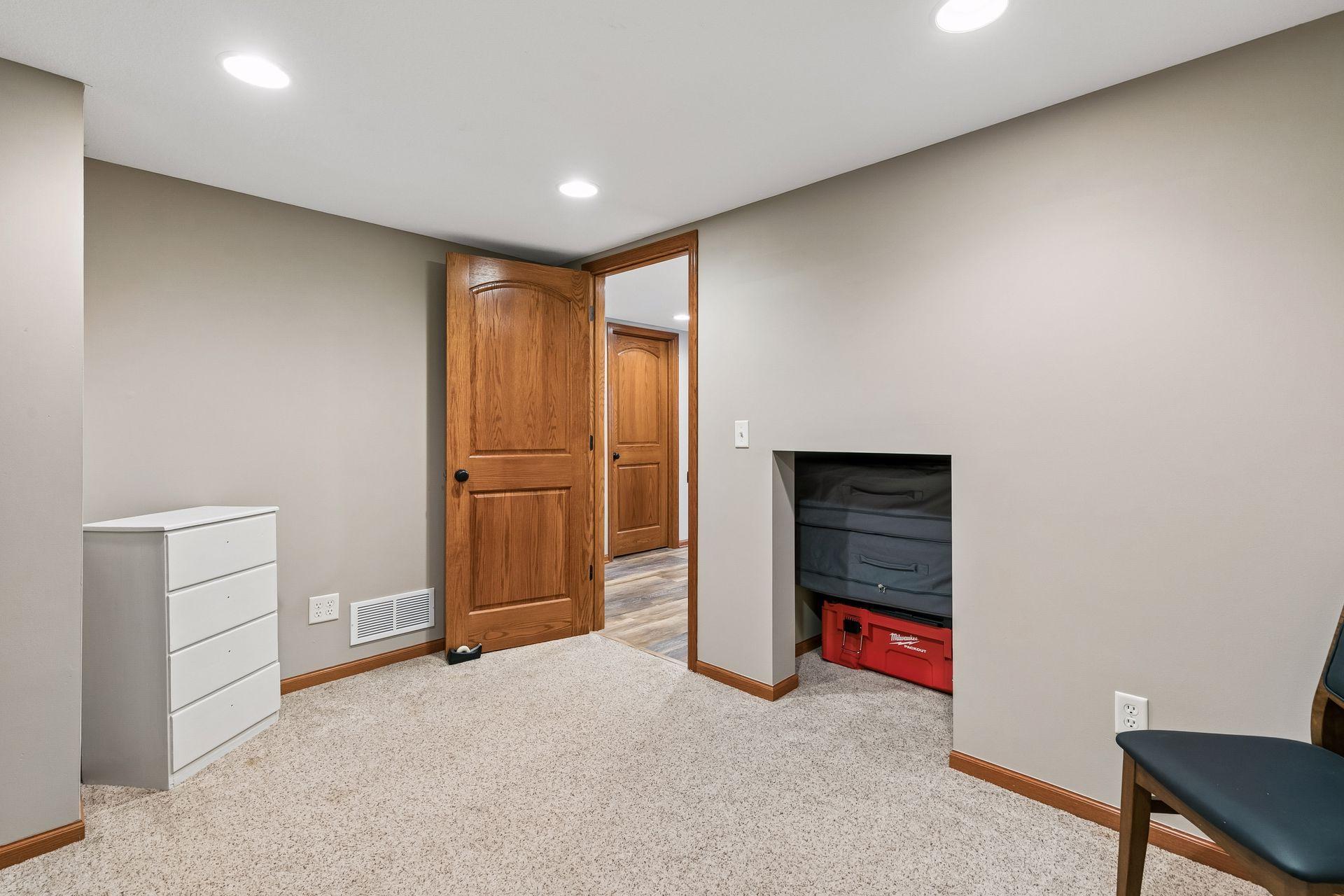 Flex Room / Storage