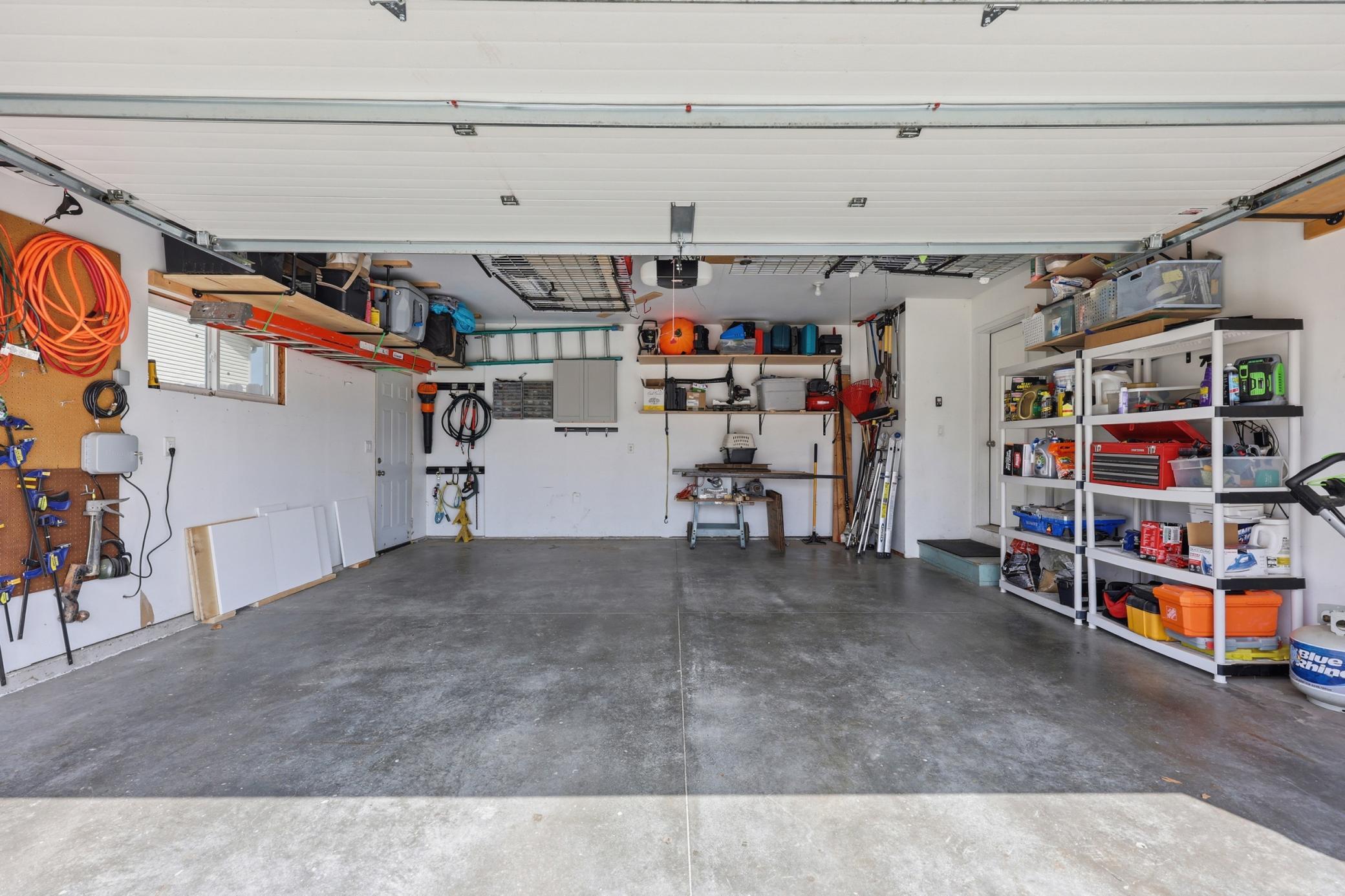 2 Stall Garage
