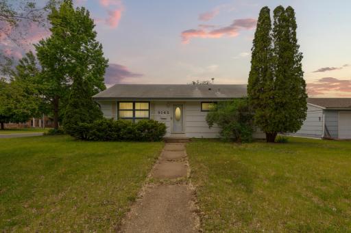 9142 1st Avenue S, Bloomington, MN 55420