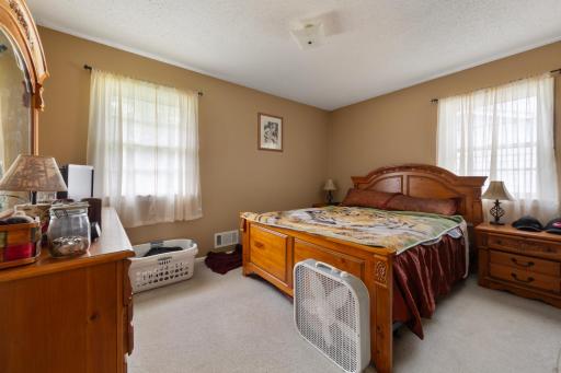 9142 1st Avenue S, Bloomington, MN 55420