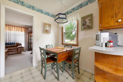 9142 1st Avenue S, Bloomington, MN 55420