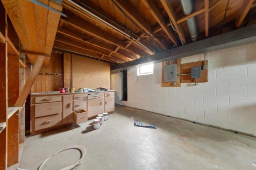 9142 1st Avenue S, Bloomington, MN 55420