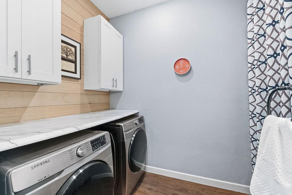 Guest Quarters Laundry Room