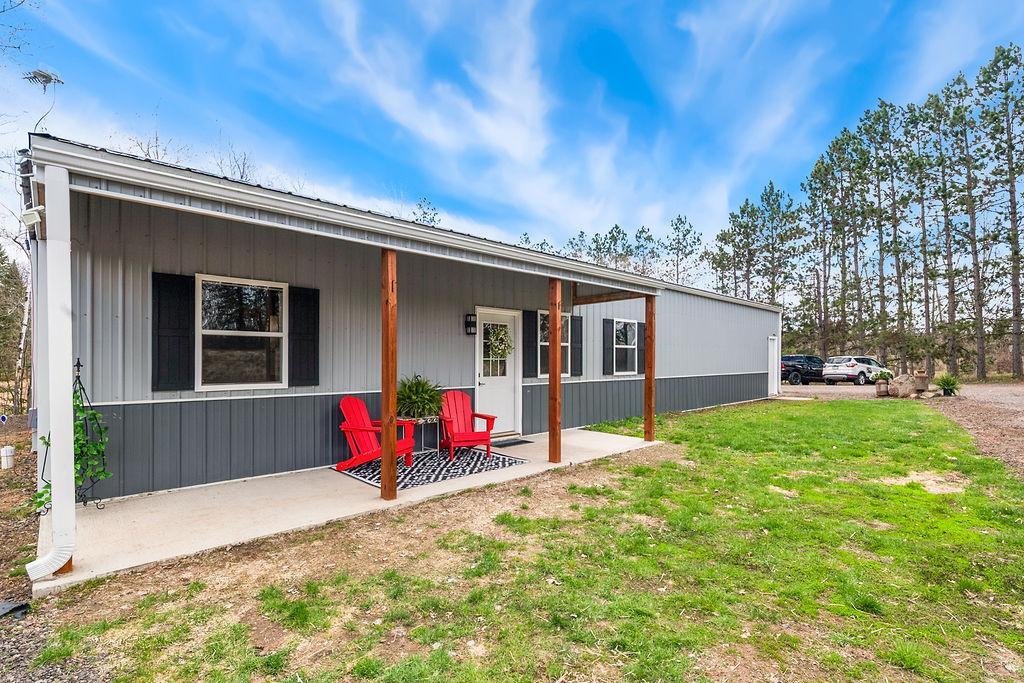 Guest Quarters Covered Patio