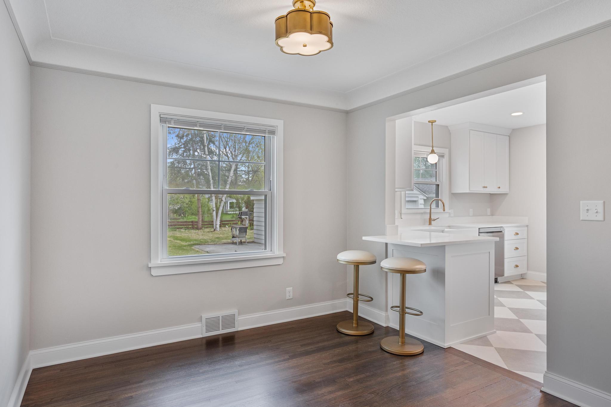 Dining Room to Kitchen.jpg
