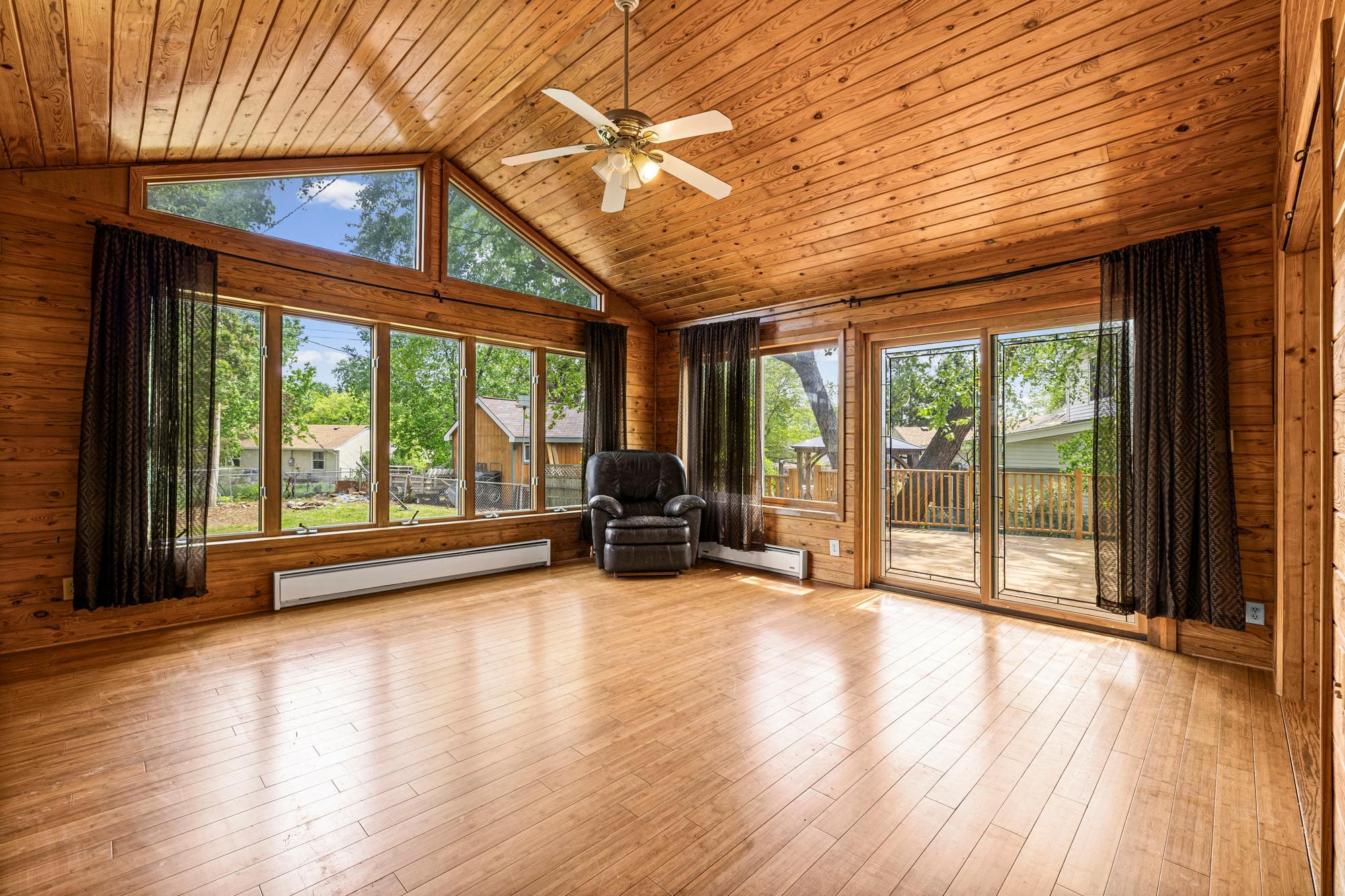 Sun Room/Family Room