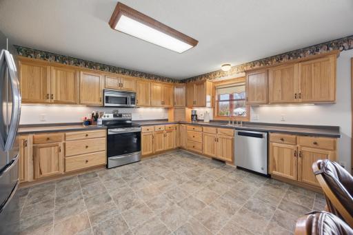 17991 Glendorado Road, Princeton, MN 55371