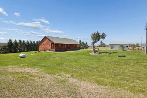 17991 Glendorado Road, Princeton, MN 55371