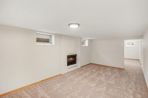 2813 40th Avenue S, Minneapolis, MN 55406