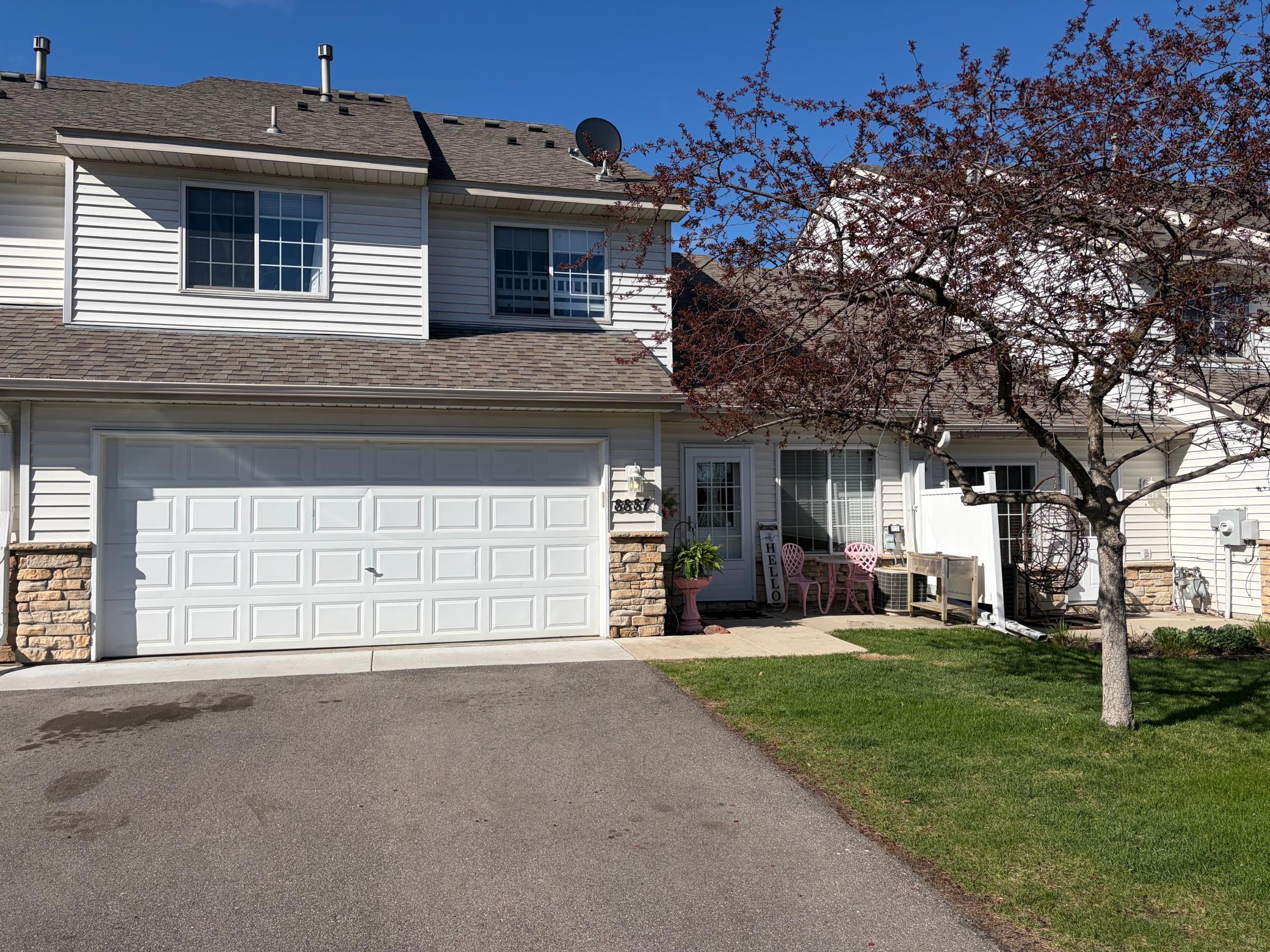 Welcome to 8887 Partridge Road