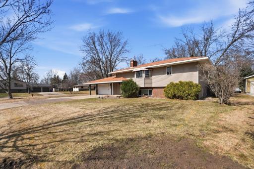 833 Lewis Place, Saint Cloud, MN 56301