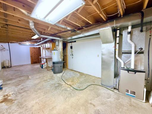 30282 Cordes Beach Rd, Henning, MN 56551
