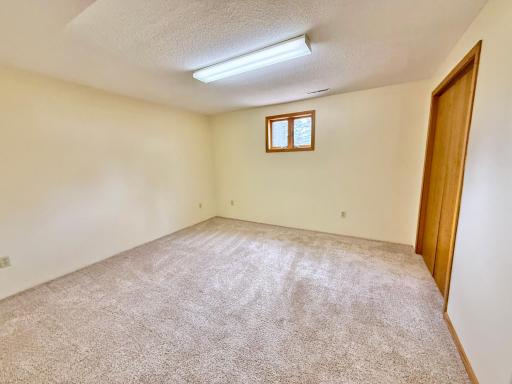30282 Cordes Beach Rd, Henning, MN 56551