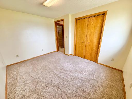 30282 Cordes Beach Rd, Henning, MN 56551