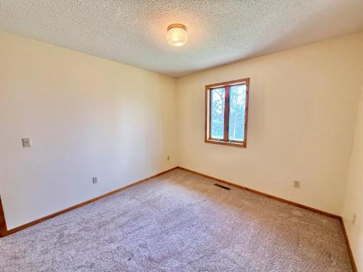 30282 Cordes Beach Rd, Henning, MN 56551