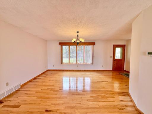 30282 Cordes Beach Rd, Henning, MN 56551