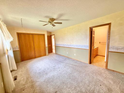 30282 Cordes Beach Rd, Henning, MN 56551