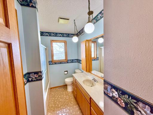 30282 Cordes Beach Rd, Henning, MN 56551