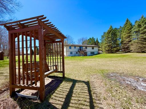30282 Cordes Beach Rd, Henning, MN 56551