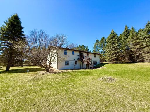 30282 Cordes Beach Rd, Henning, MN 56551