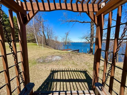 30282 Cordes Beach Rd, Henning, MN 56551