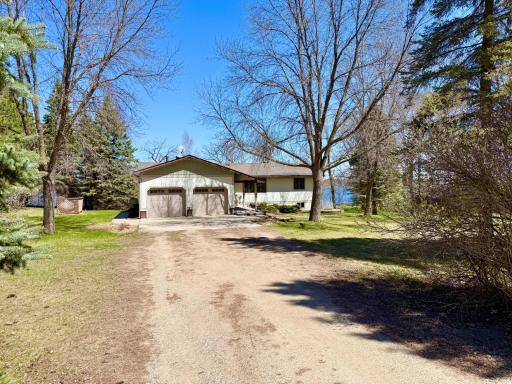 30282 Cordes Beach Rd, Henning, MN 56551